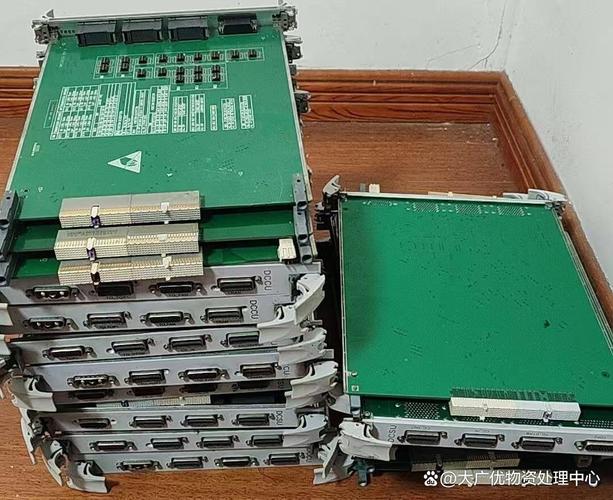 松江区电子线路板回收工厂积压报废产品设备回收
